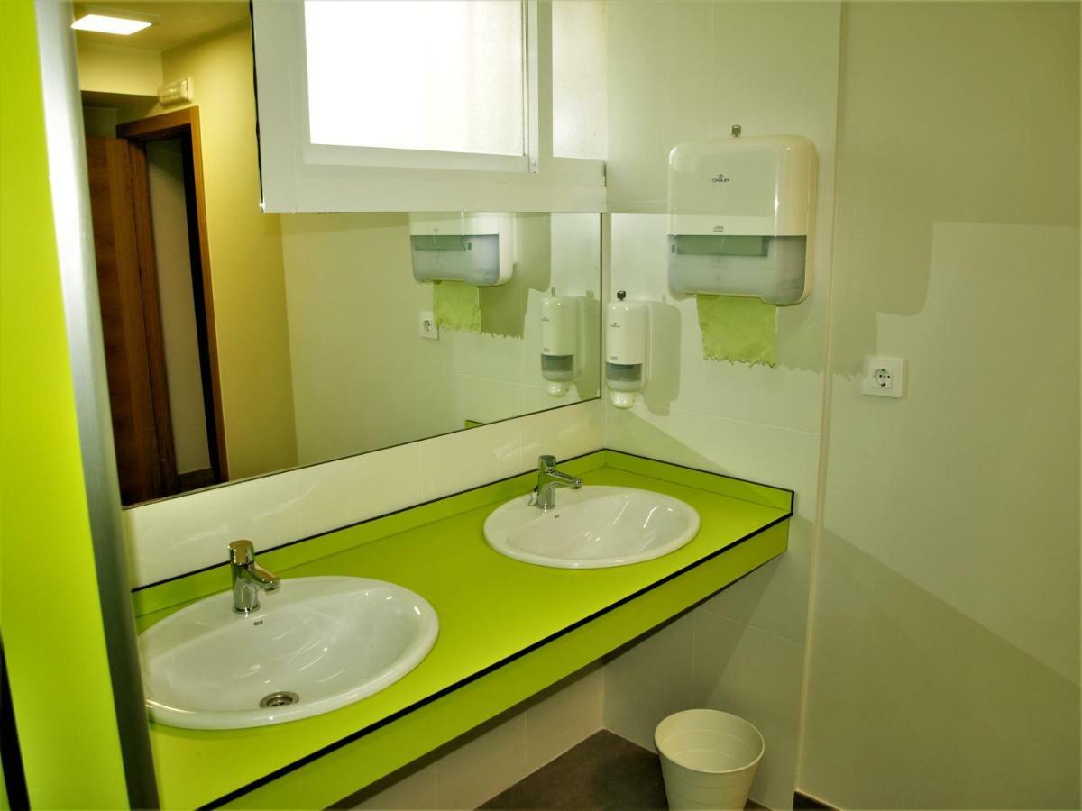 Albergue Pallanes 图伊 外观 照片